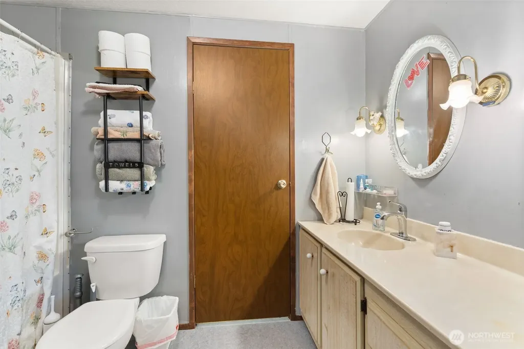3516 Harrison Avenue Centralia WA 98531