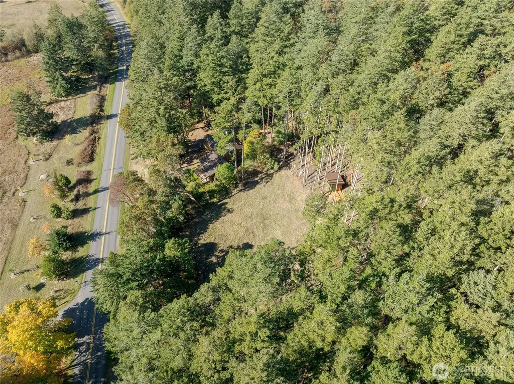 4071 Mud Bay Lopez Island WA 98261
