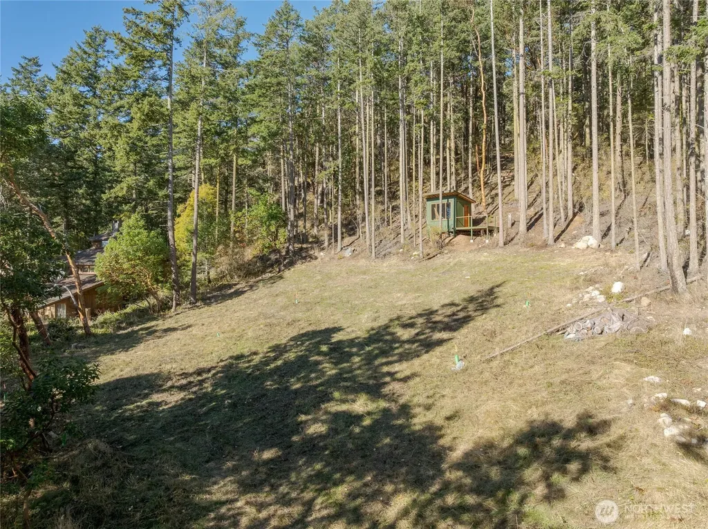 4071 Mud Bay Lopez Island WA 98261