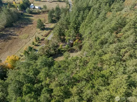 4071 Mud Bay Lopez Island WA 98261