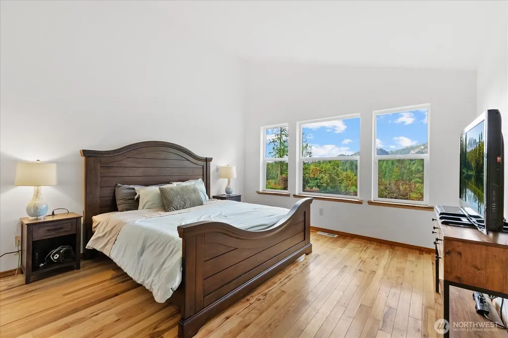 15619 N Trangen Loop Road Arlington WA 98223