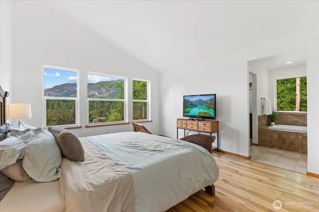 15619 N Trangen Loop Road Arlington WA 98223