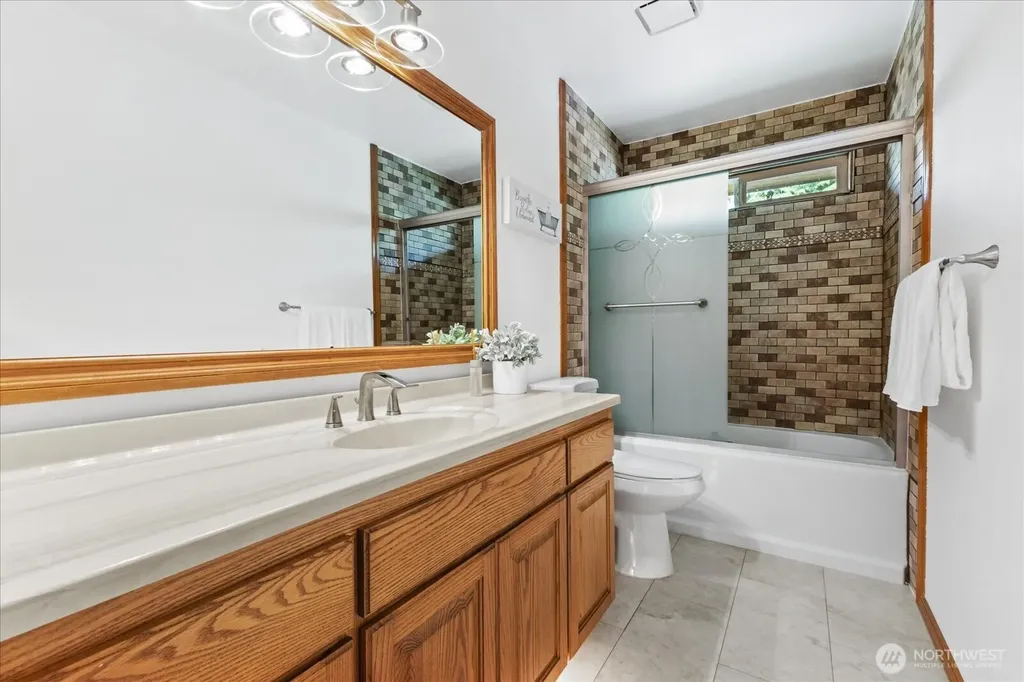 15619 N Trangen Loop Road Arlington WA 98223