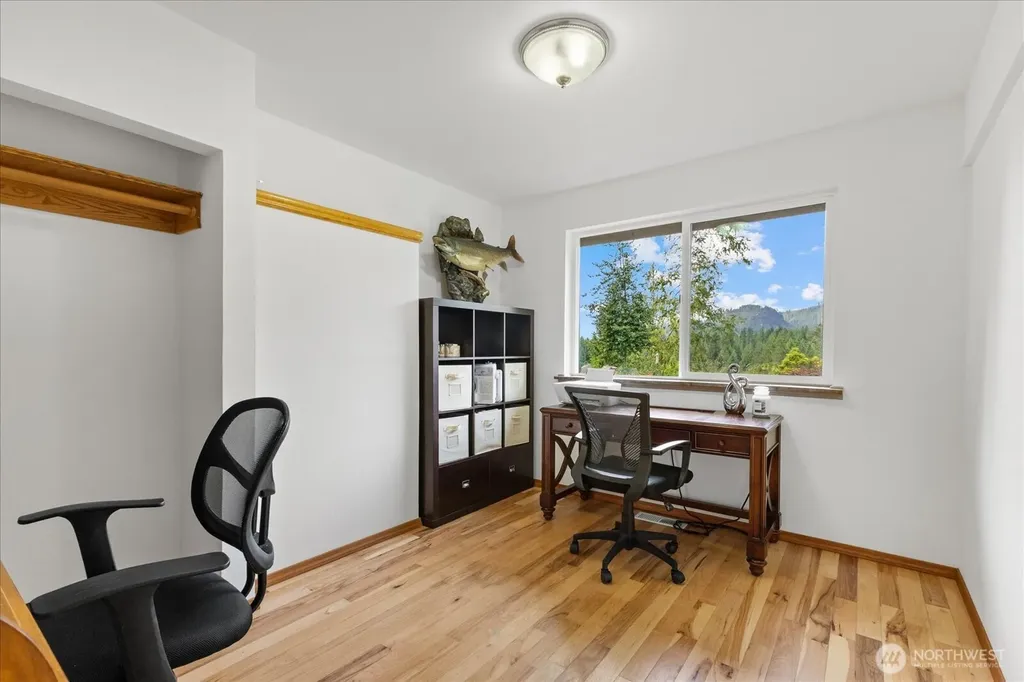 15619 N Trangen Loop Road Arlington WA 98223