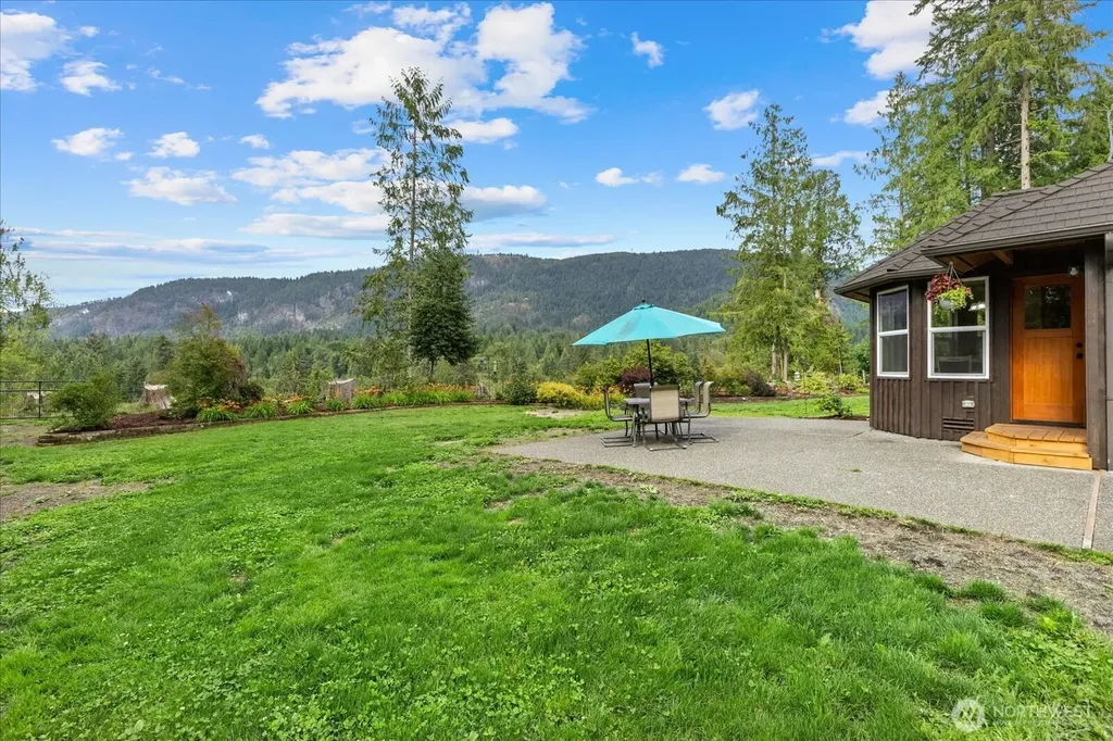 15619 N Trangen Loop Road Arlington WA 98223