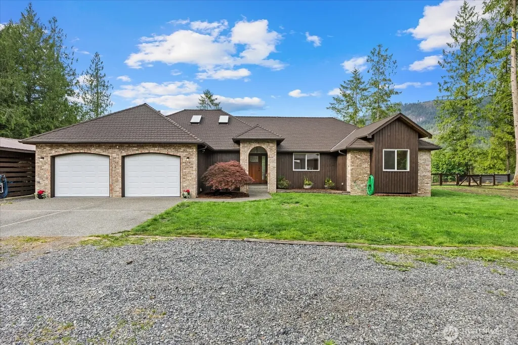 15619 N Trangen Loop Road Arlington WA 98223