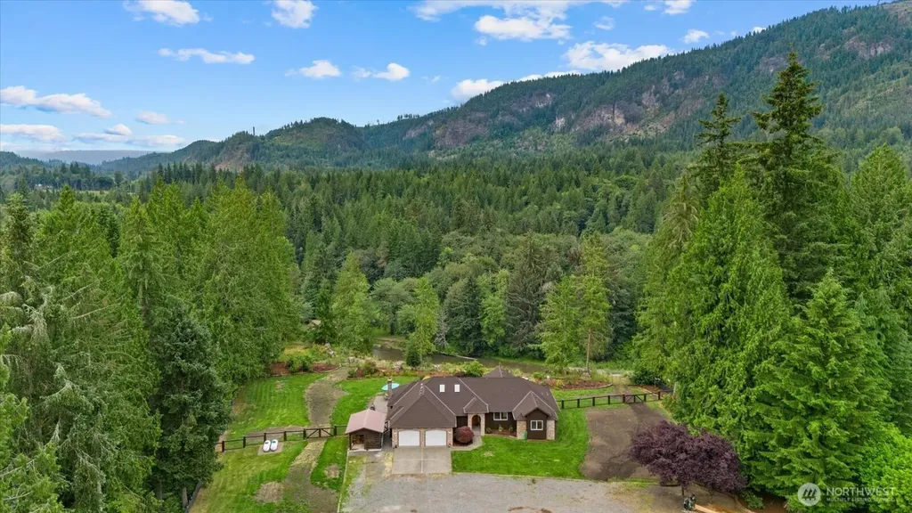 15619 N Trangen Loop Road Arlington WA 98223