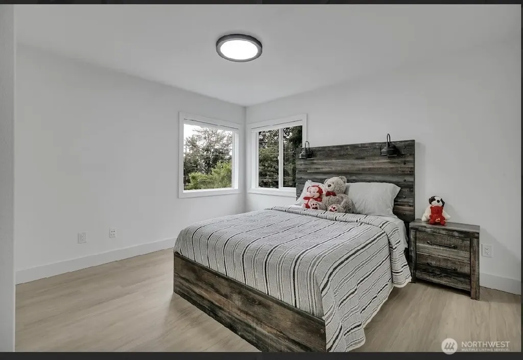 16619 41st Street E Lake Tapps WA 98391