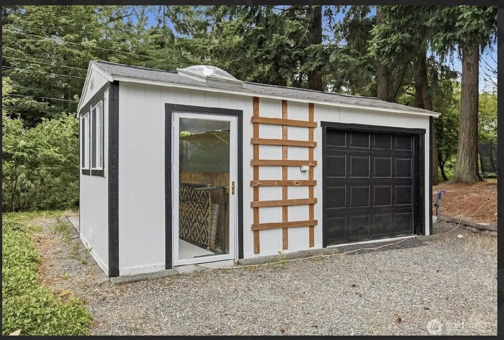 16619 41st Street E Lake Tapps WA 98391