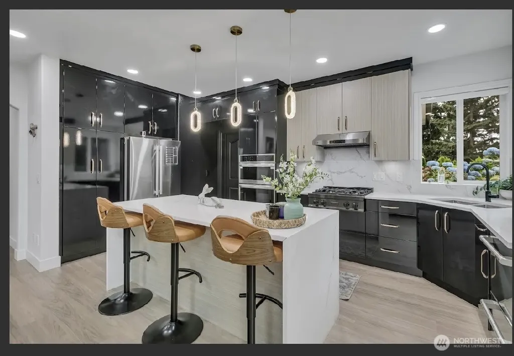 16619 41st Street E Lake Tapps WA 98391