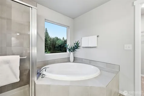 2045 81st Avenue E Edgewood WA 98371