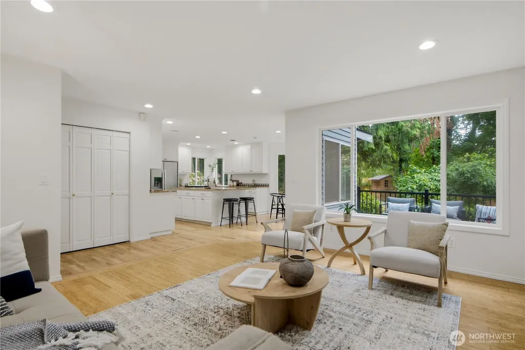 21339 NE 97th Place Redmond WA 98053
