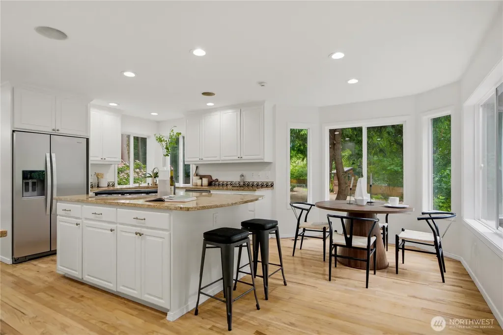 21339 NE 97th Place Redmond WA 98053