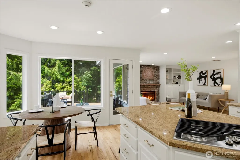 21339 NE 97th Place Redmond WA 98053