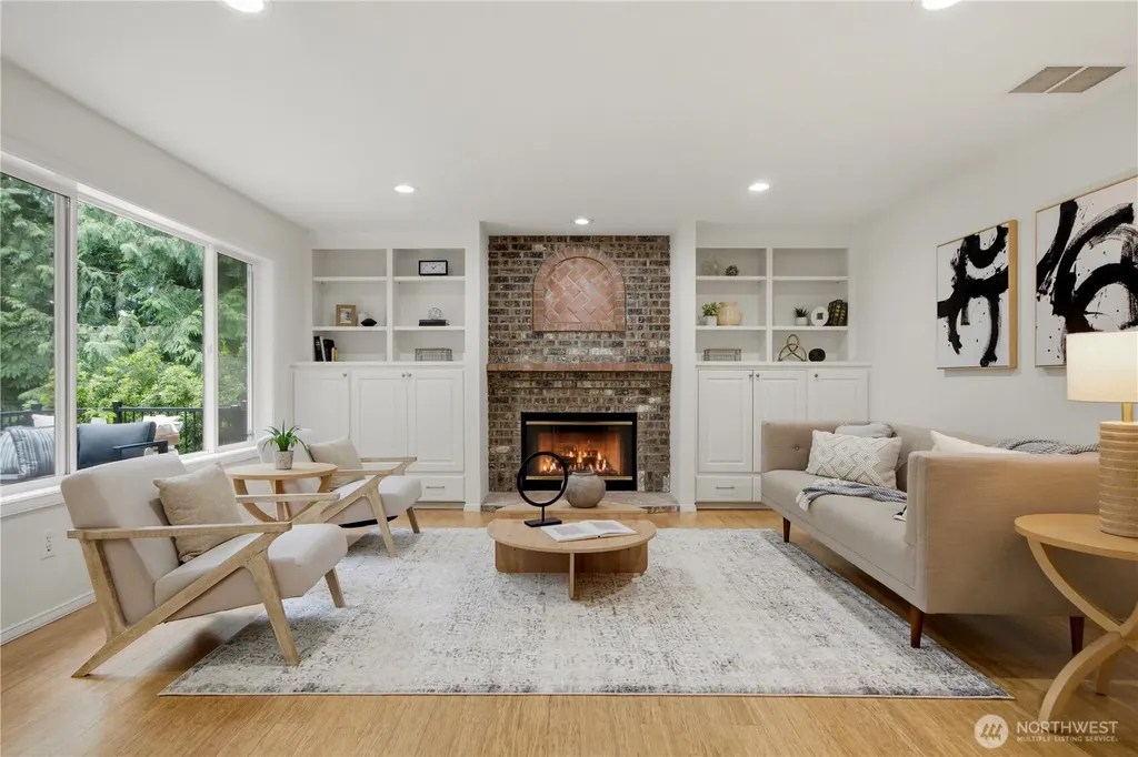 21339 NE 97th Place Redmond WA 98053