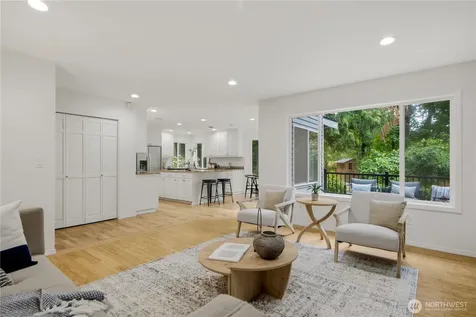 21339 NE 97th Place Redmond WA 98053