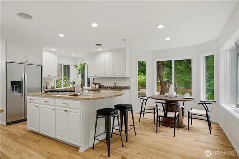 21339 NE 97th Place Redmond WA 98053