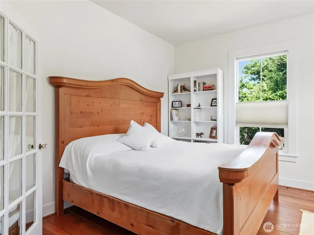 1011 Cass Street Port Townsend WA 98368