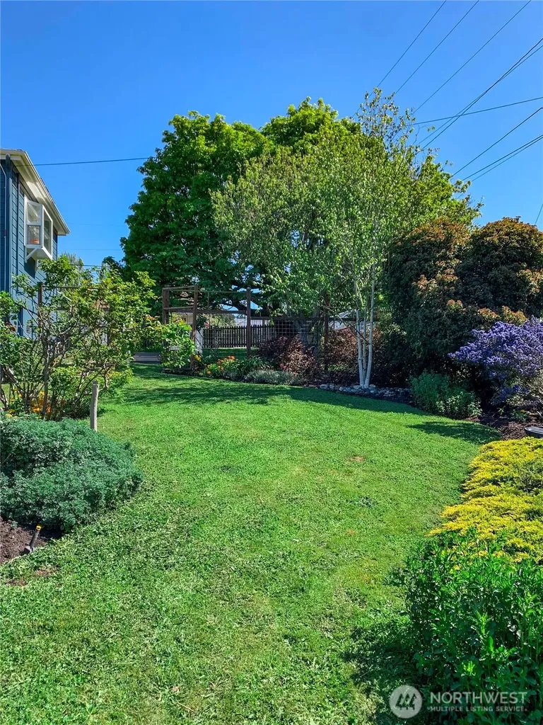 1011 Cass Street Port Townsend WA 98368