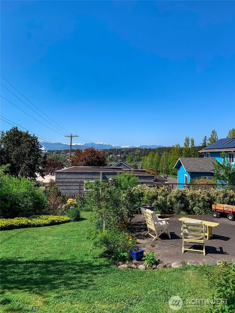 1011 Cass Street Port Townsend WA 98368
