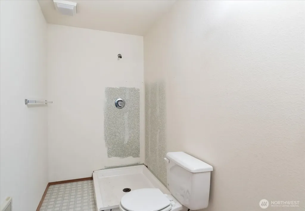 2047 Pine Wood Way Oak Harbor WA 98277