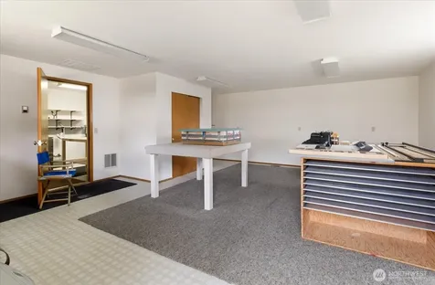 2047 Pine Wood Way Oak Harbor WA 98277