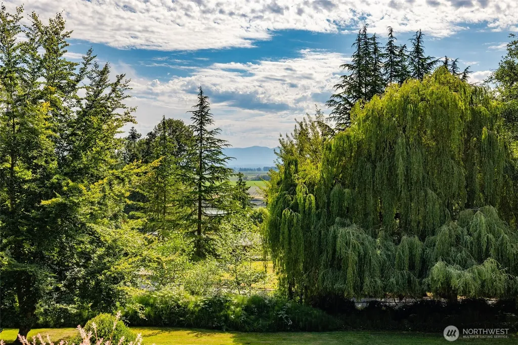 11243 Garland Lane La Conner WA 98257