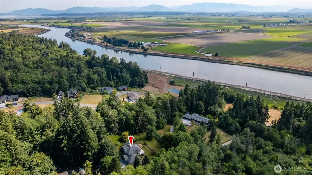 11243 Garland Lane La Conner WA 98257