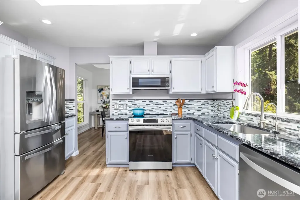11243 Garland Lane La Conner WA 98257