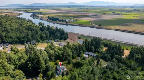 11243 Garland Lane La Conner WA 98257