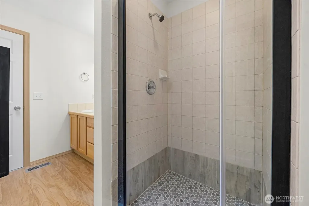 15223 27th Place W Lynnwood WA 98087