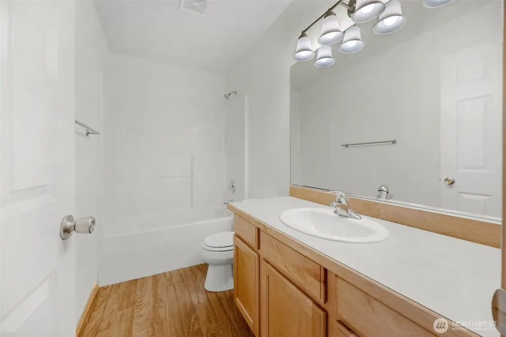 15223 27th Place W Lynnwood WA 98087