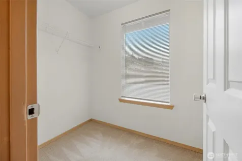 15223 27th Place W Lynnwood WA 98087