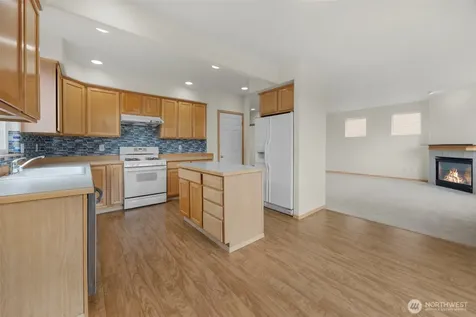 15223 27th Place W Lynnwood WA 98087