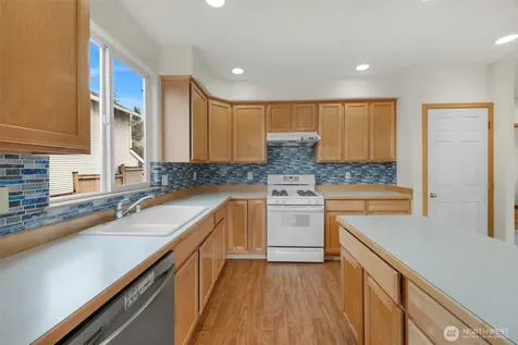 15223 27th Place W Lynnwood WA 98087
