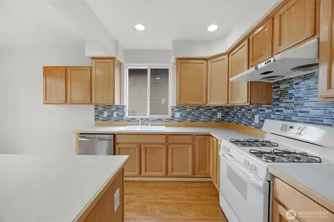15223 27th Place W Lynnwood WA 98087