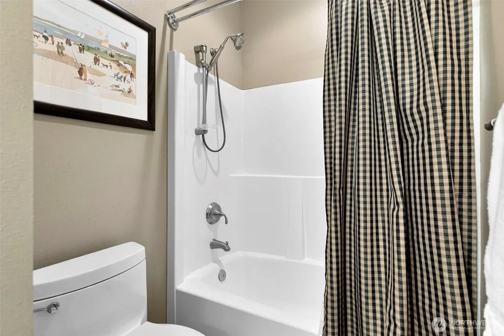 150 E Barnacle Boulevard Shelton WA 98584