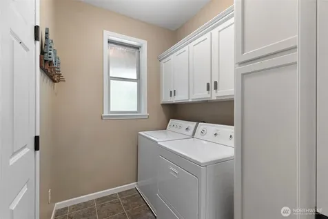 150 E Barnacle Boulevard Shelton WA 98584