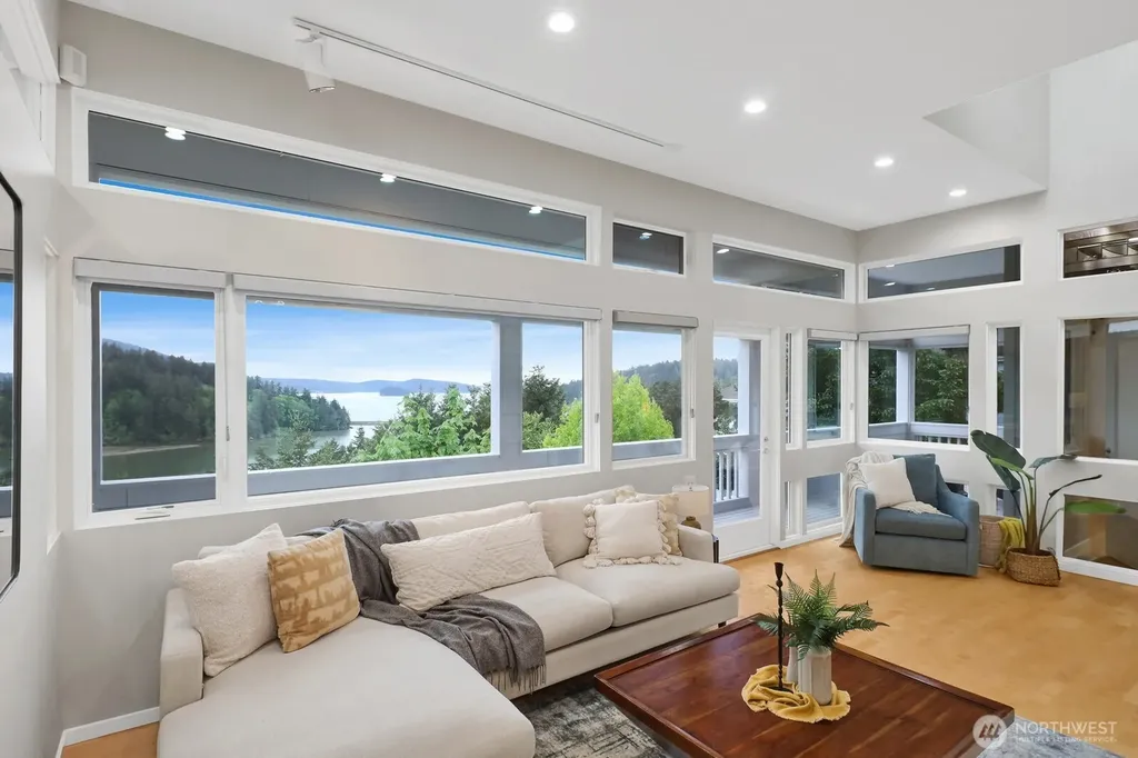 213 Sea Pines Lane Bellingham WA 98229