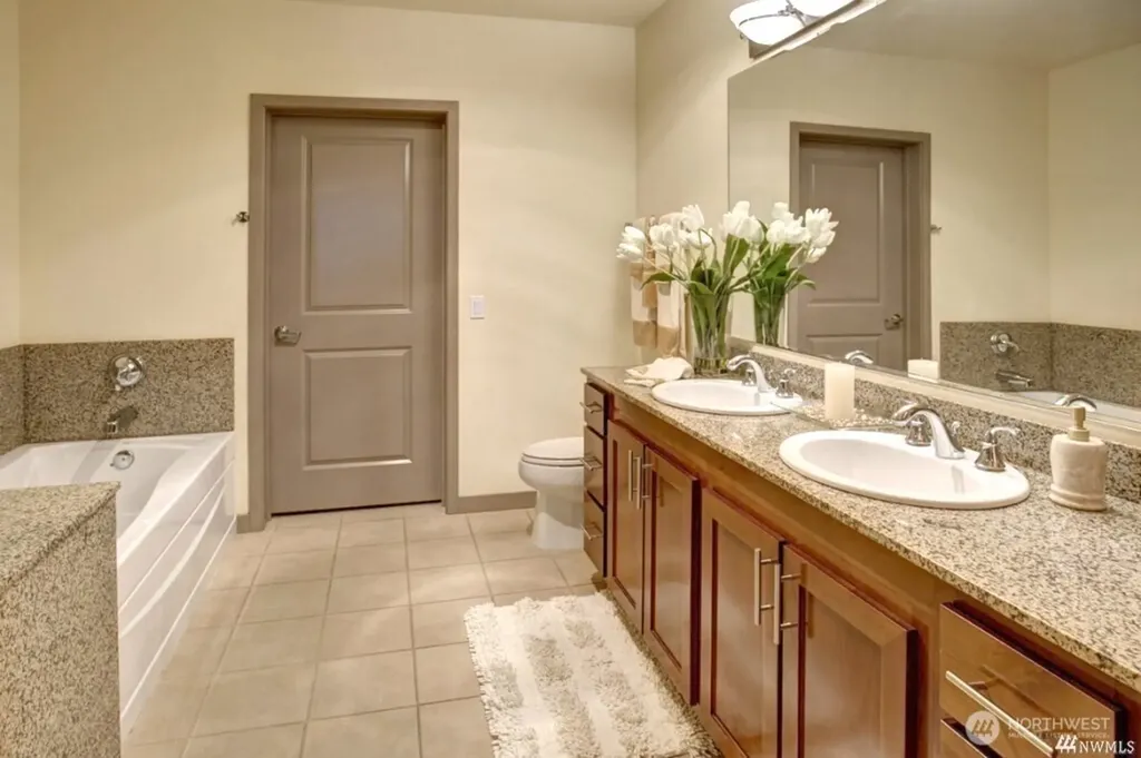 375 Kirkland Avenue Kirkland WA 98033