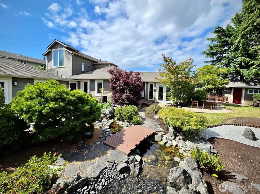 809 33rd Street Anacortes WA 98221