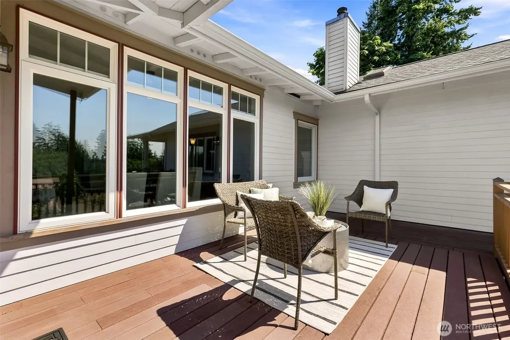 9931 Johnson Point Road NE Olympia WA 98516