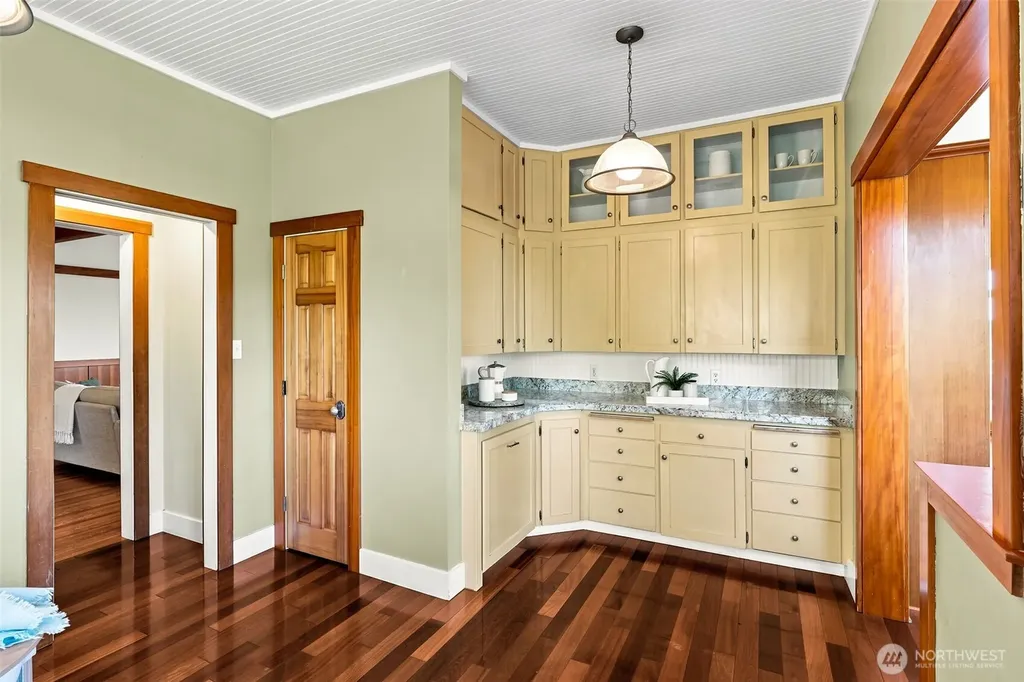 9931 Johnson Point Road NE Olympia WA 98516