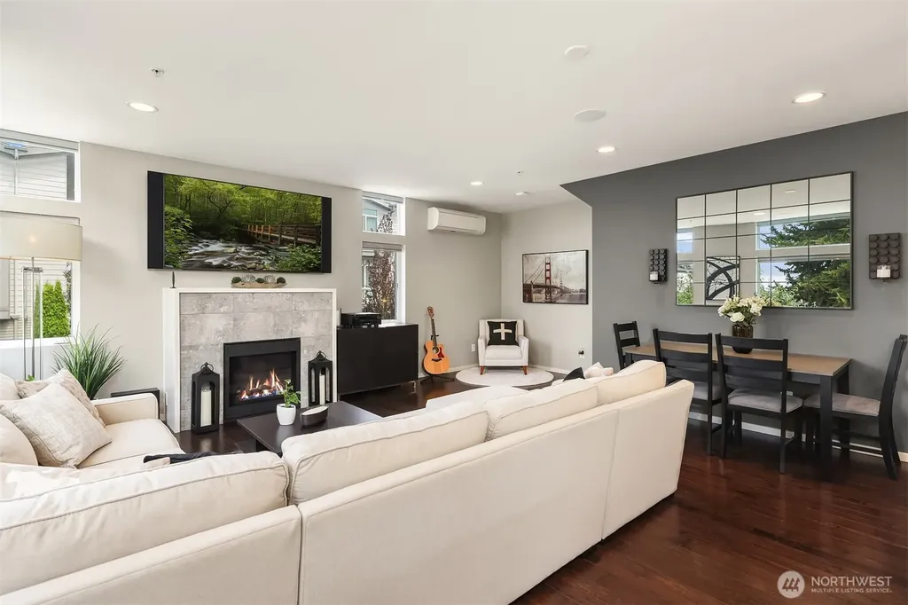 8765 15th Avenue NW Seattle WA 98117