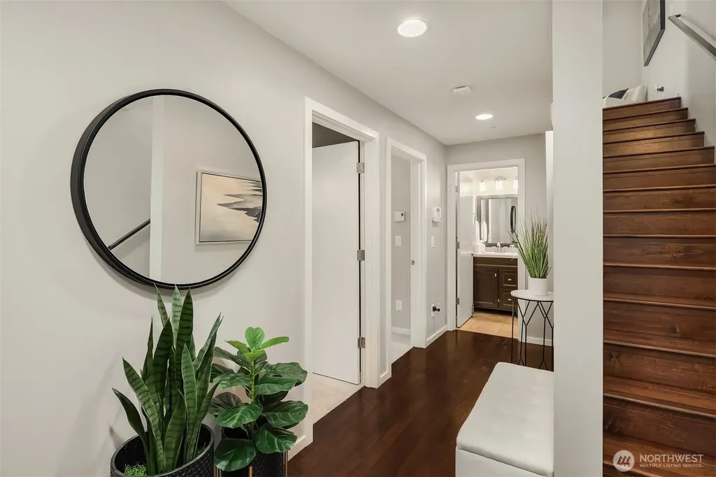 8765 15th Avenue NW Seattle WA 98117