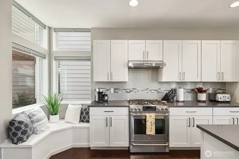 8765 15th Avenue NW Seattle WA 98117