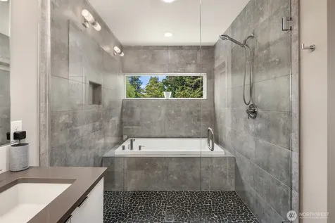 8765 15th Avenue NW Seattle WA 98117
