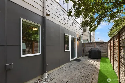 8765 15th Avenue NW Seattle WA 98117