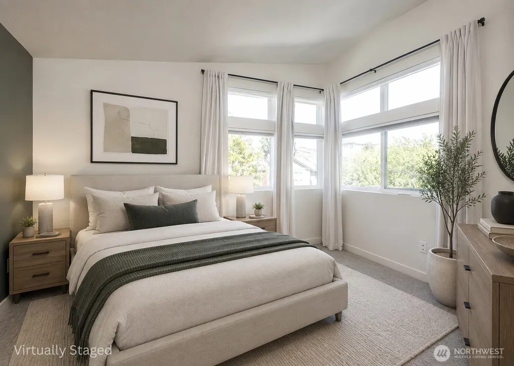 12032 33rd Ave NE Seattle WA 98125