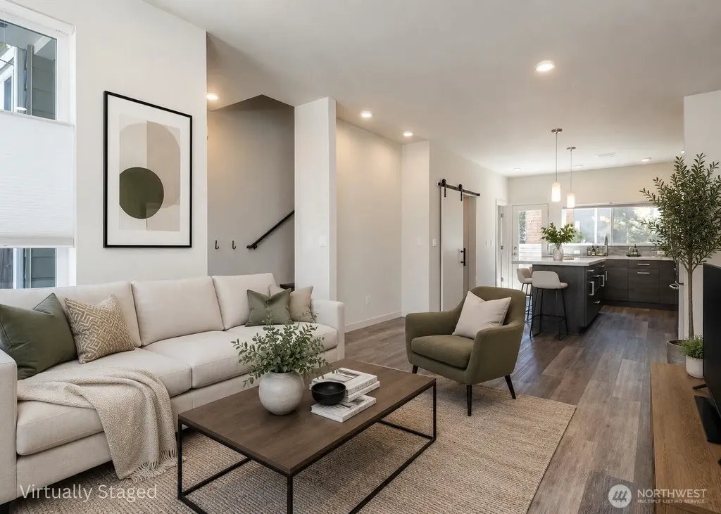 12032 33rd Ave NE Seattle WA 98125